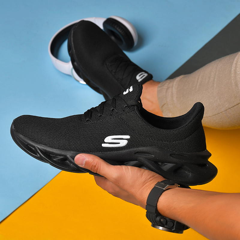 كفش مردانه SKECHERS مدل James
