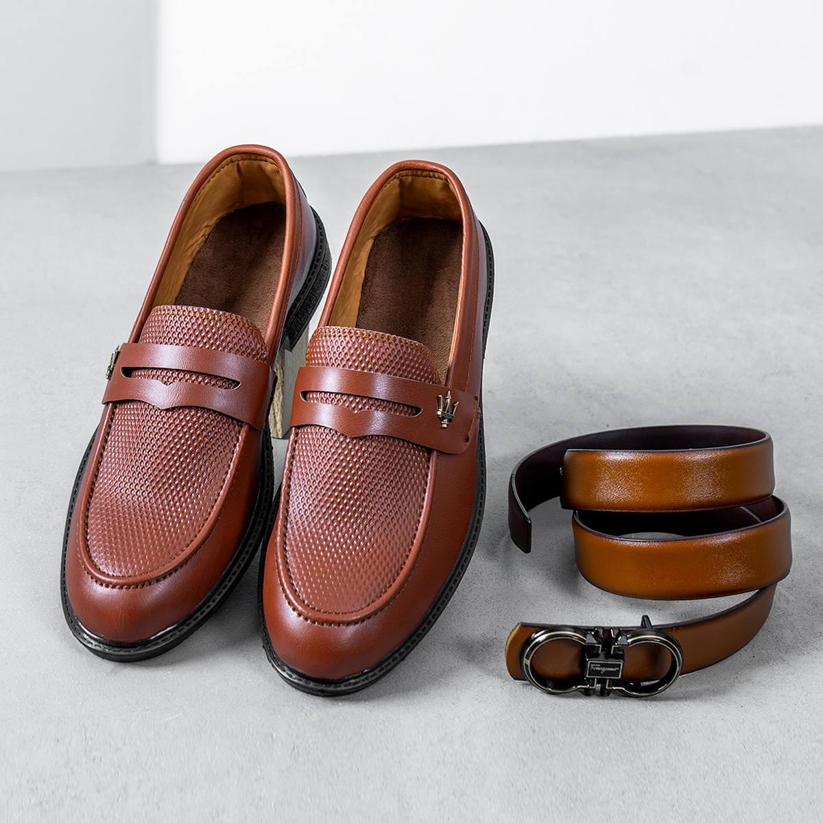 کالج مردانه قهوه ای مازراتی مدل jastin