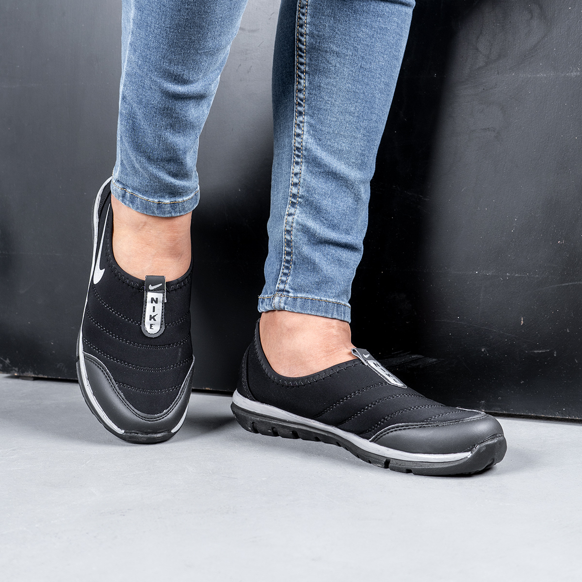 کفش مردانه Nike مشکی مدل Nadel