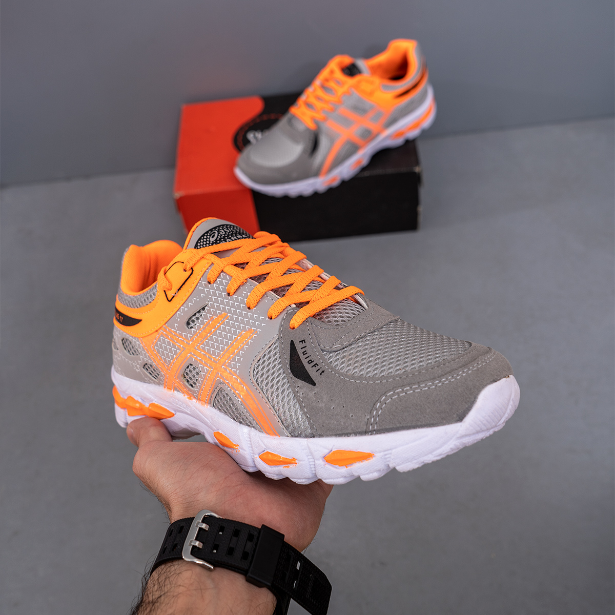 کفش ورزشی اسیکس مردانه طوسی نارنجی مدل kayano