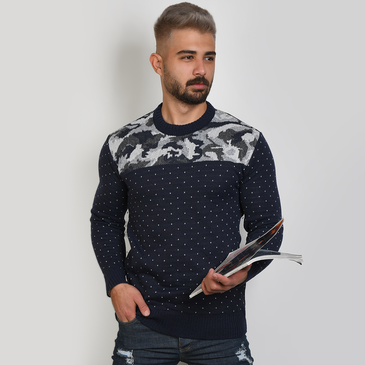 پلیور بافت مردانه سرمه ای طرح چریکی مدلLando