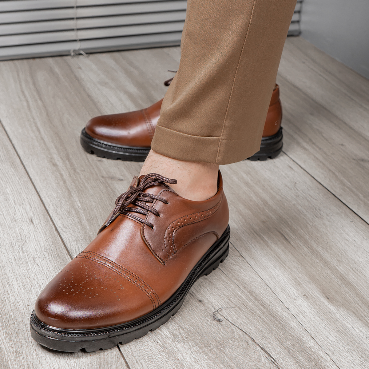 کفش رسمی مردانه عسلی مدل golshah