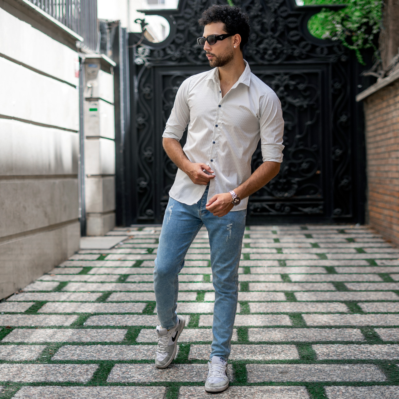 پیراهن راه راه سفید مردانه مدل Ranin