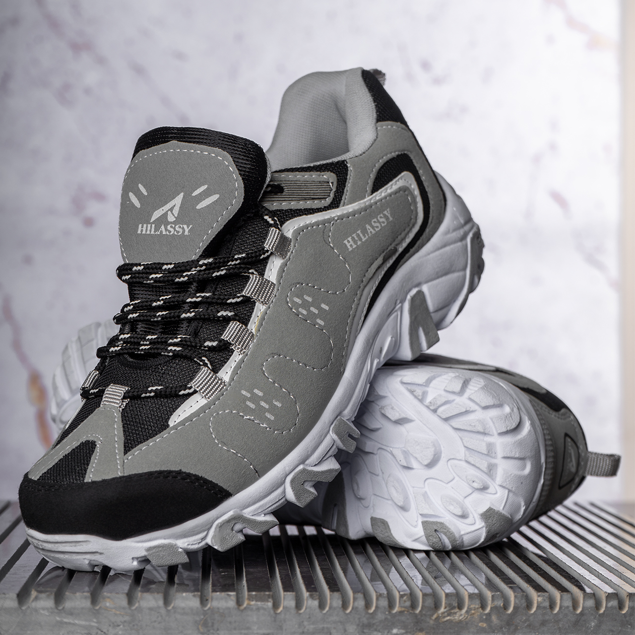 کفش ورزشی مردانه HILASSY طوسی مدل F53