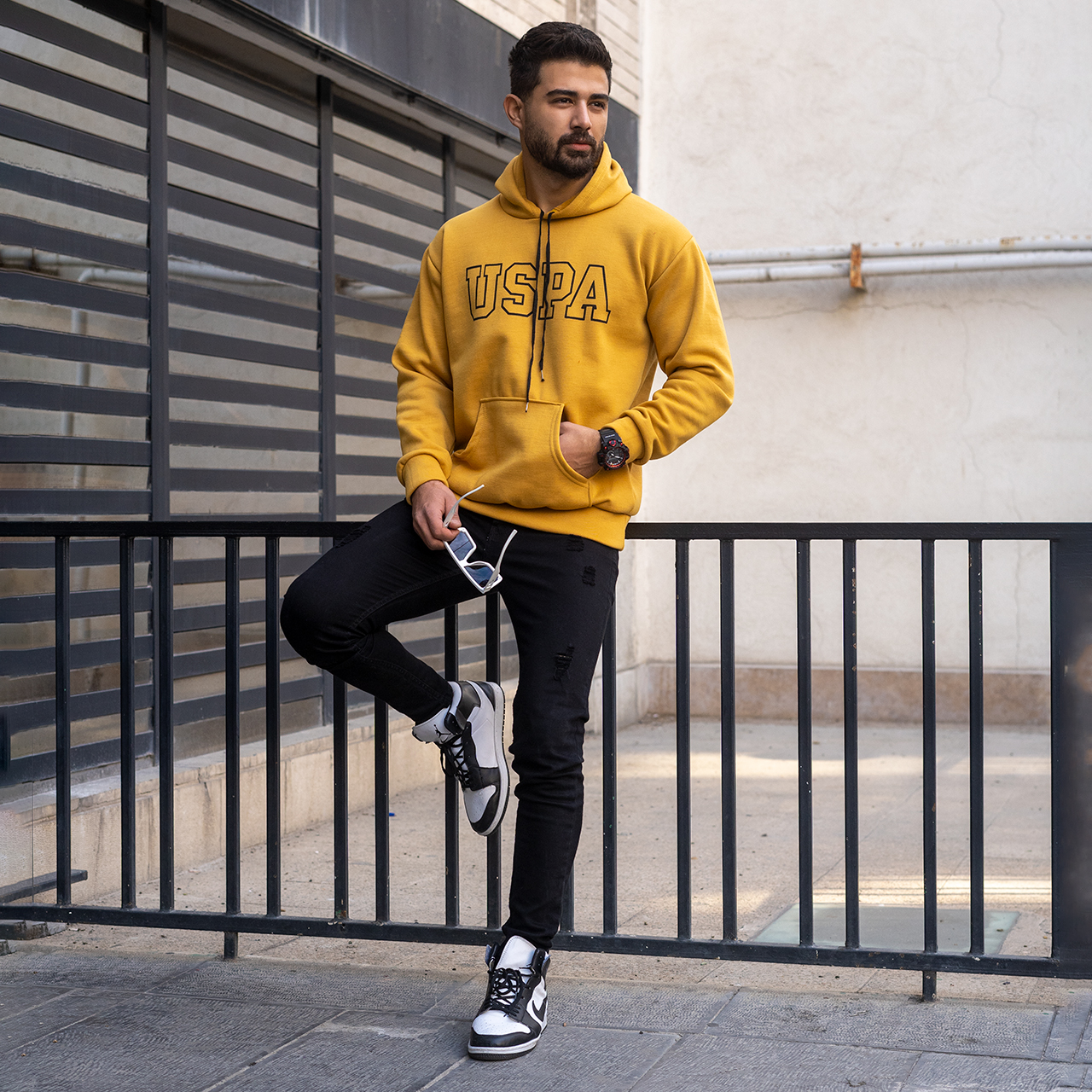 هودی مردانه USPA خردلی مدل Sarmad