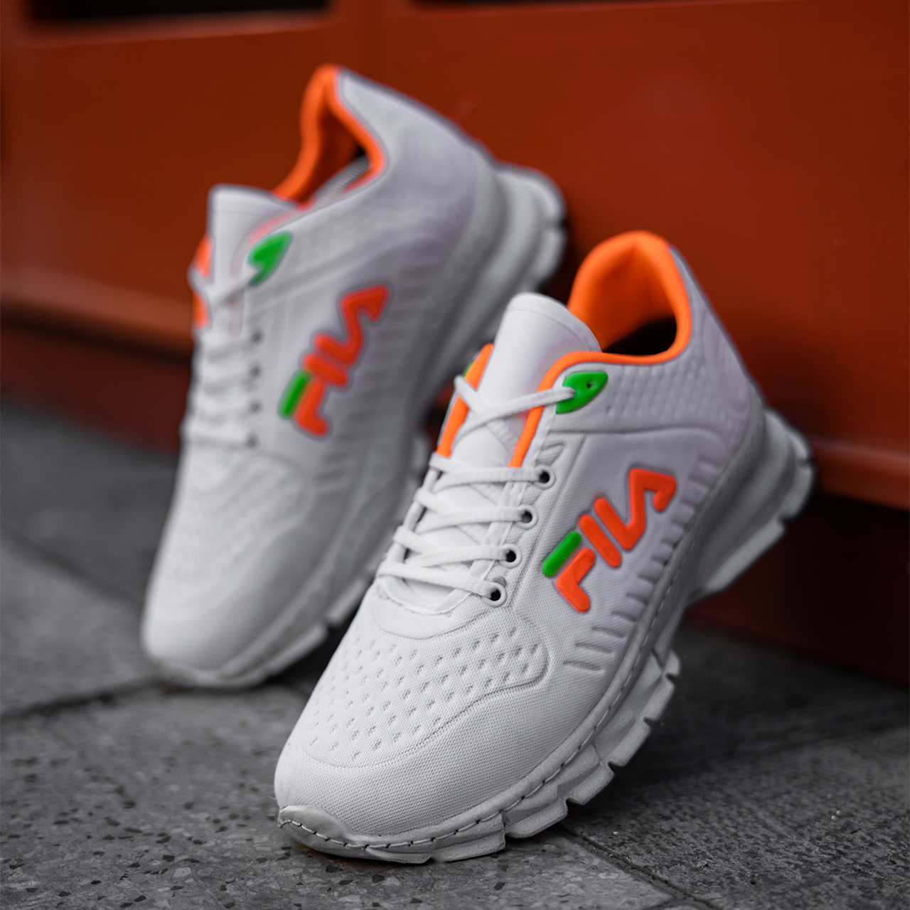 کفش ورزشی (T) فیلا سفید مردانه مدلF61