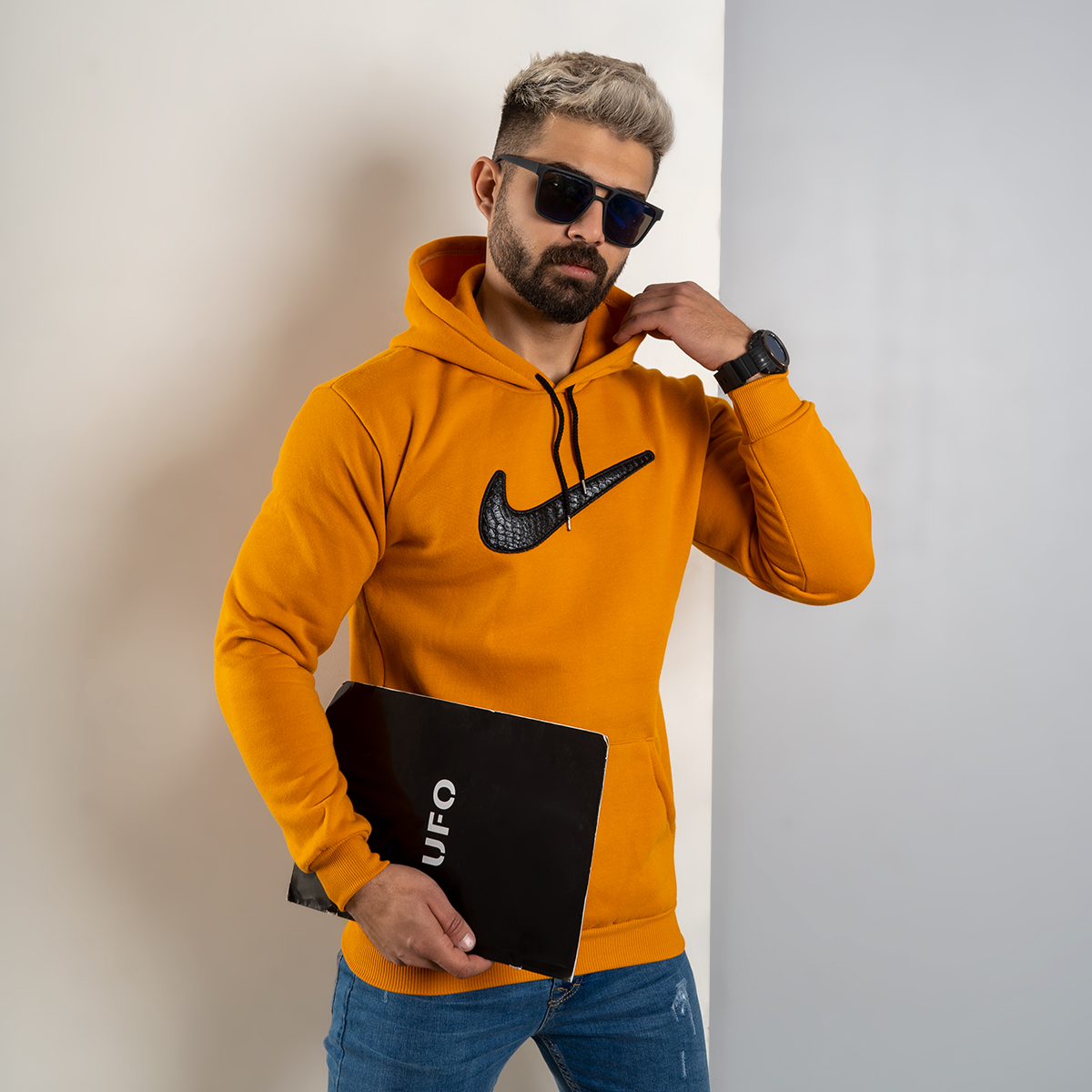 هودی Nike خردلی مردانه مدل Raymond