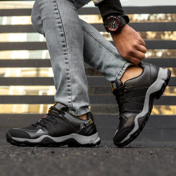 کفش ورزشی مردانه Adidas مشکی مدل MIVA