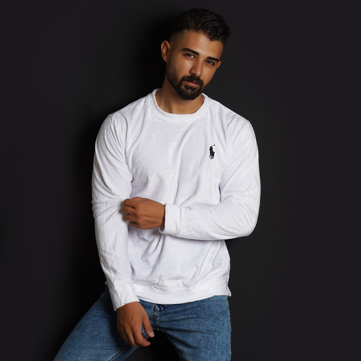 بلوز مردانه مخمل سفید مدل Raden