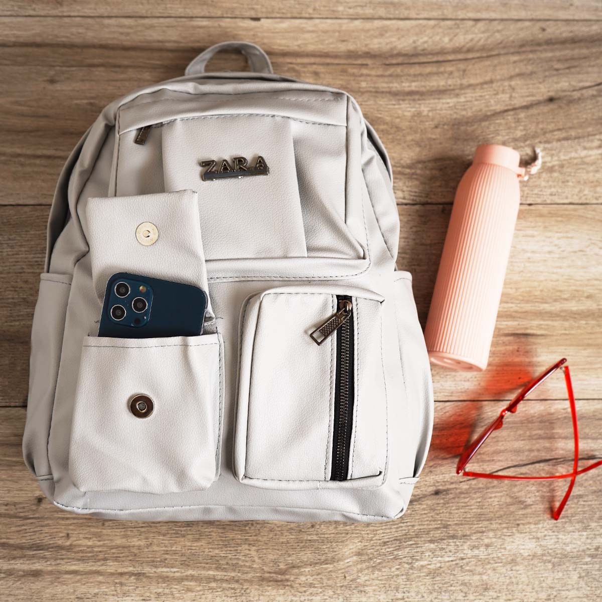 کوله پشتی چرم زنانه طوسی مدل ZARA