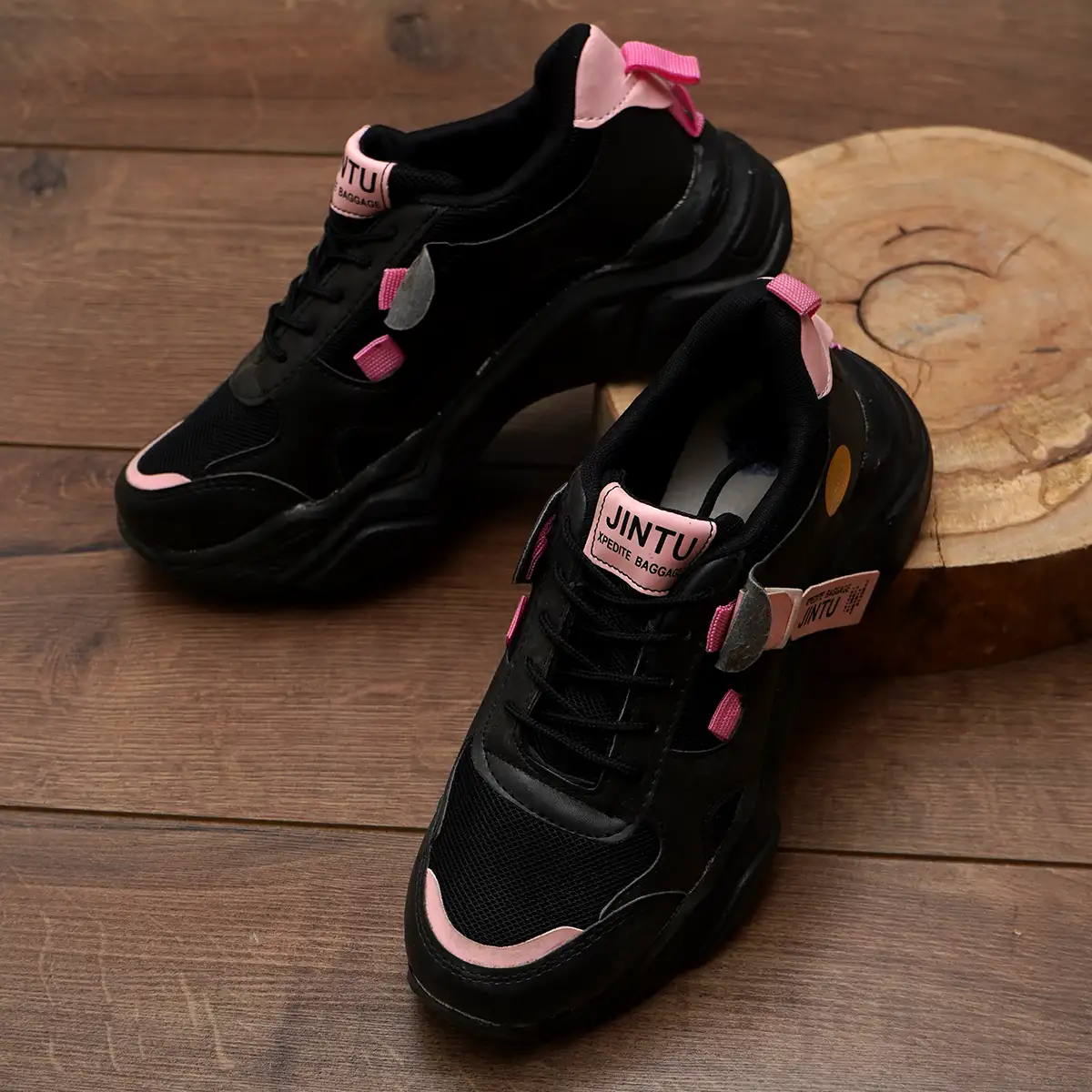 کتونی زنانه مدل jintu