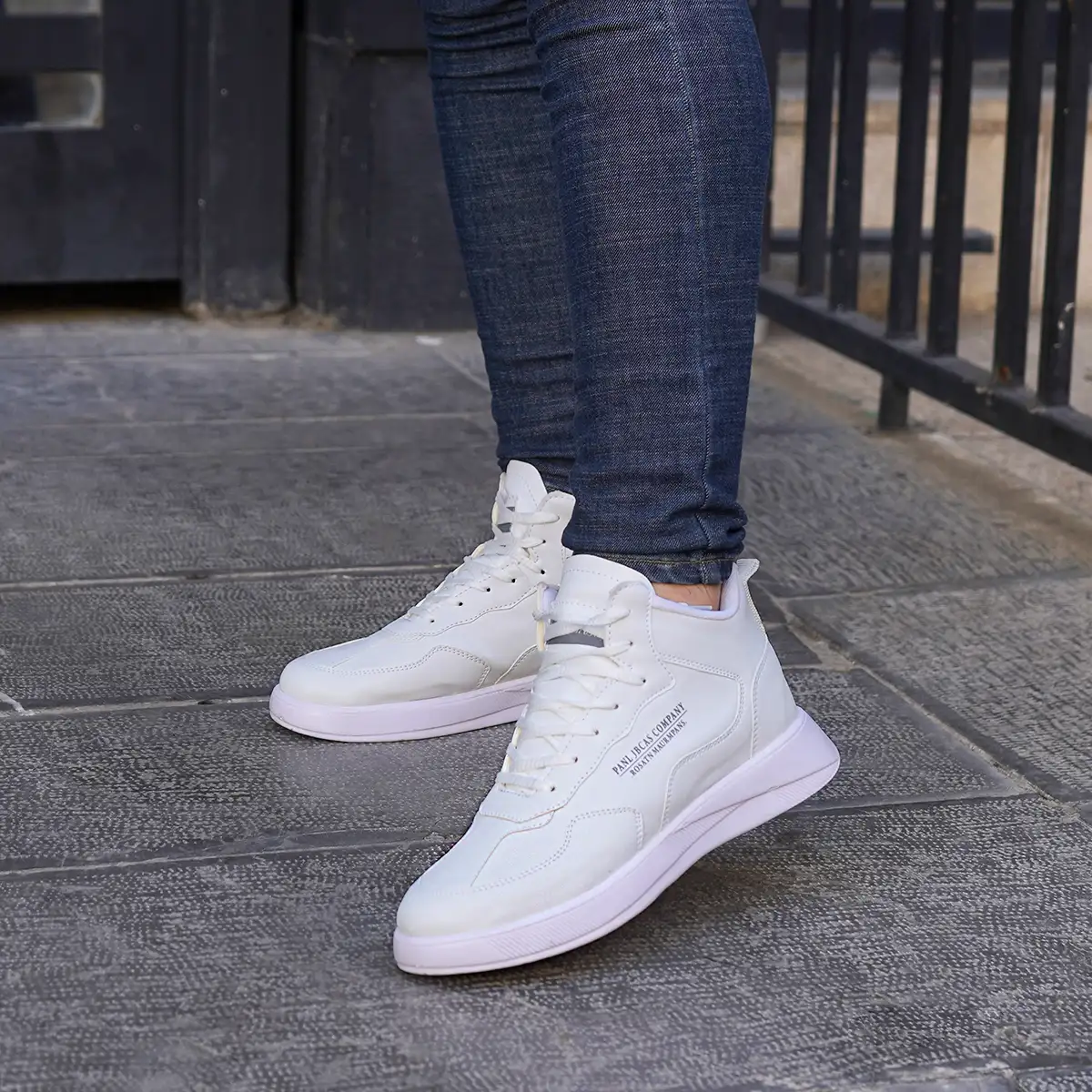 کفش تخت ساقدار سفید مردانه مدل Anatomic