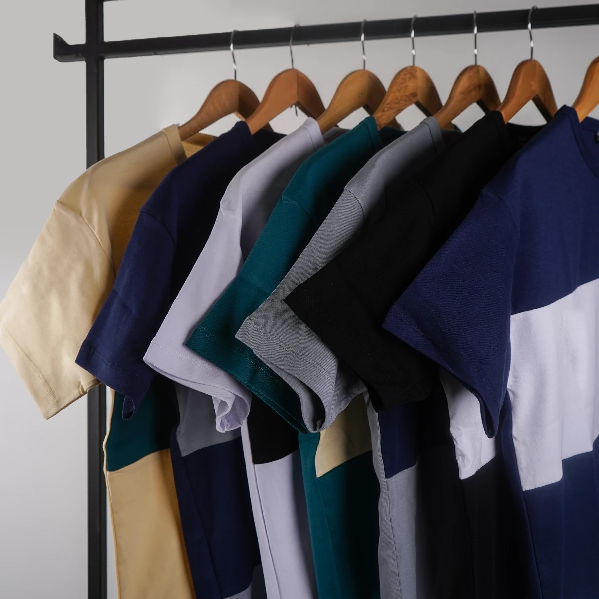 تیشرت مردانه مشکی سفید مدل Dayar