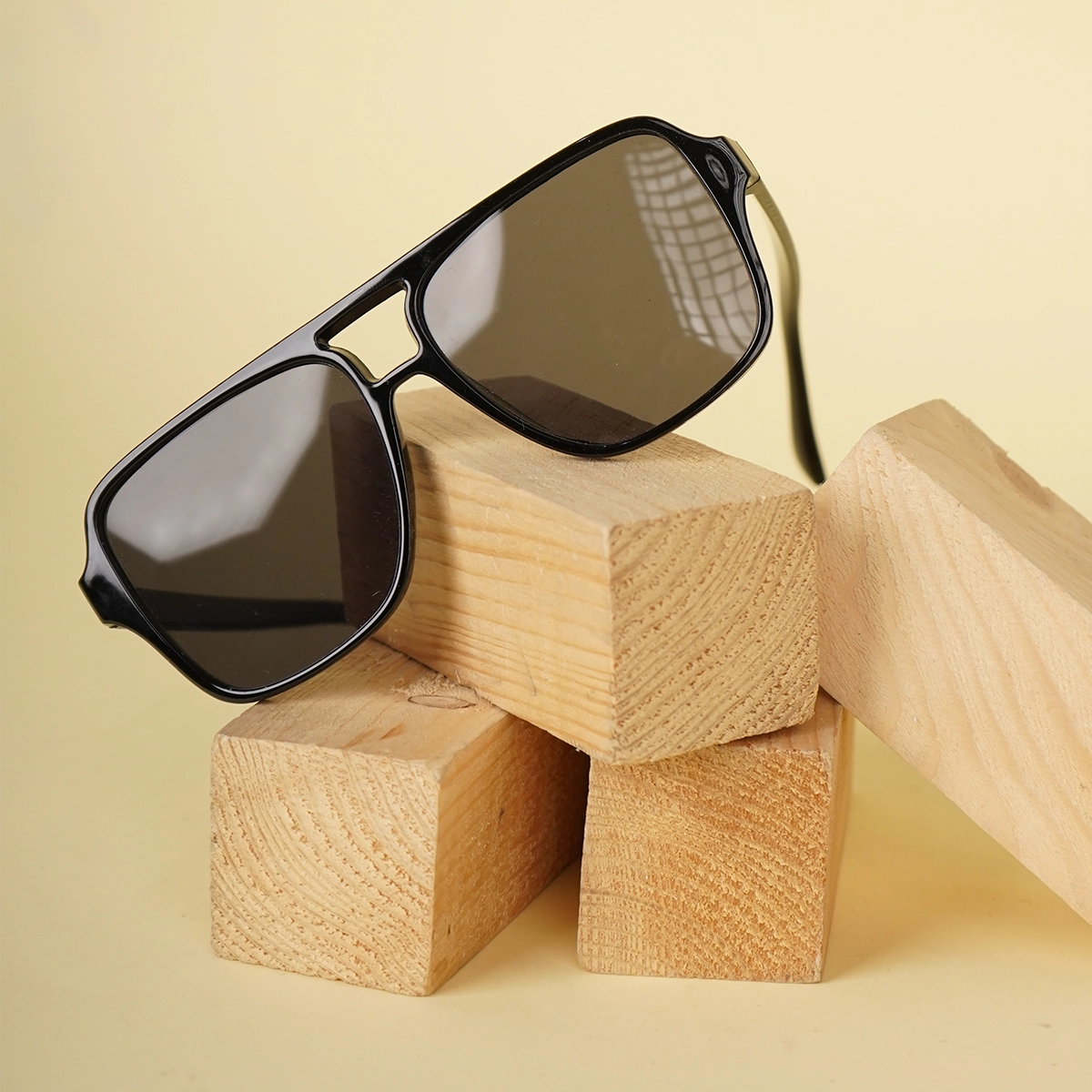 عینک آفتابی مشکی مدل Ervin