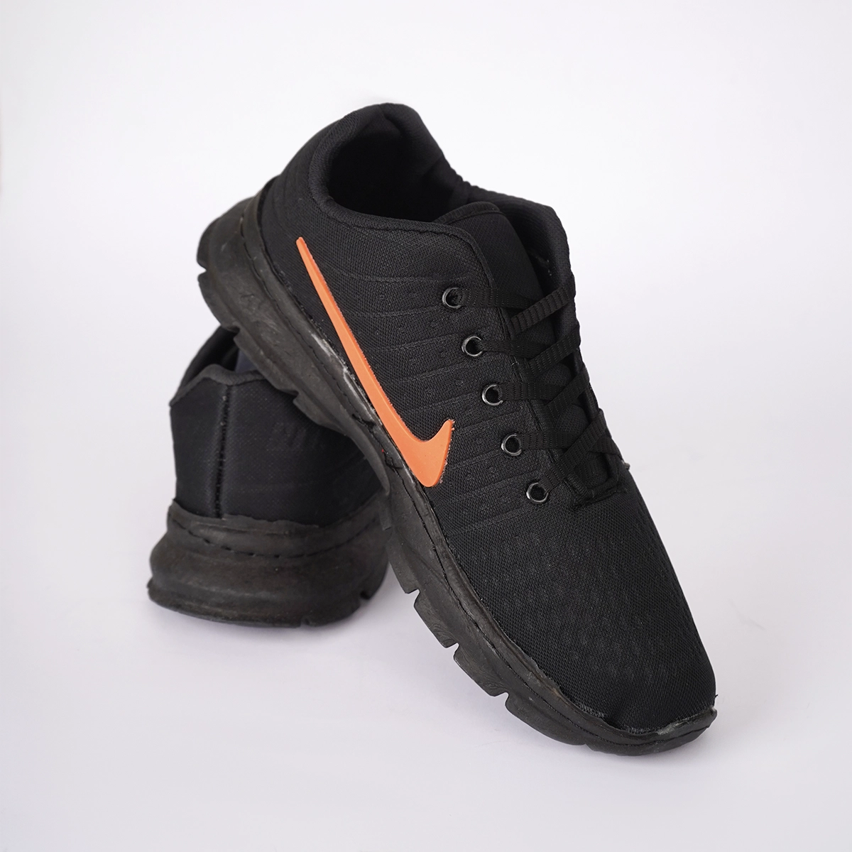 کفش ورزشی مردانه مشکی مدل Pavlo