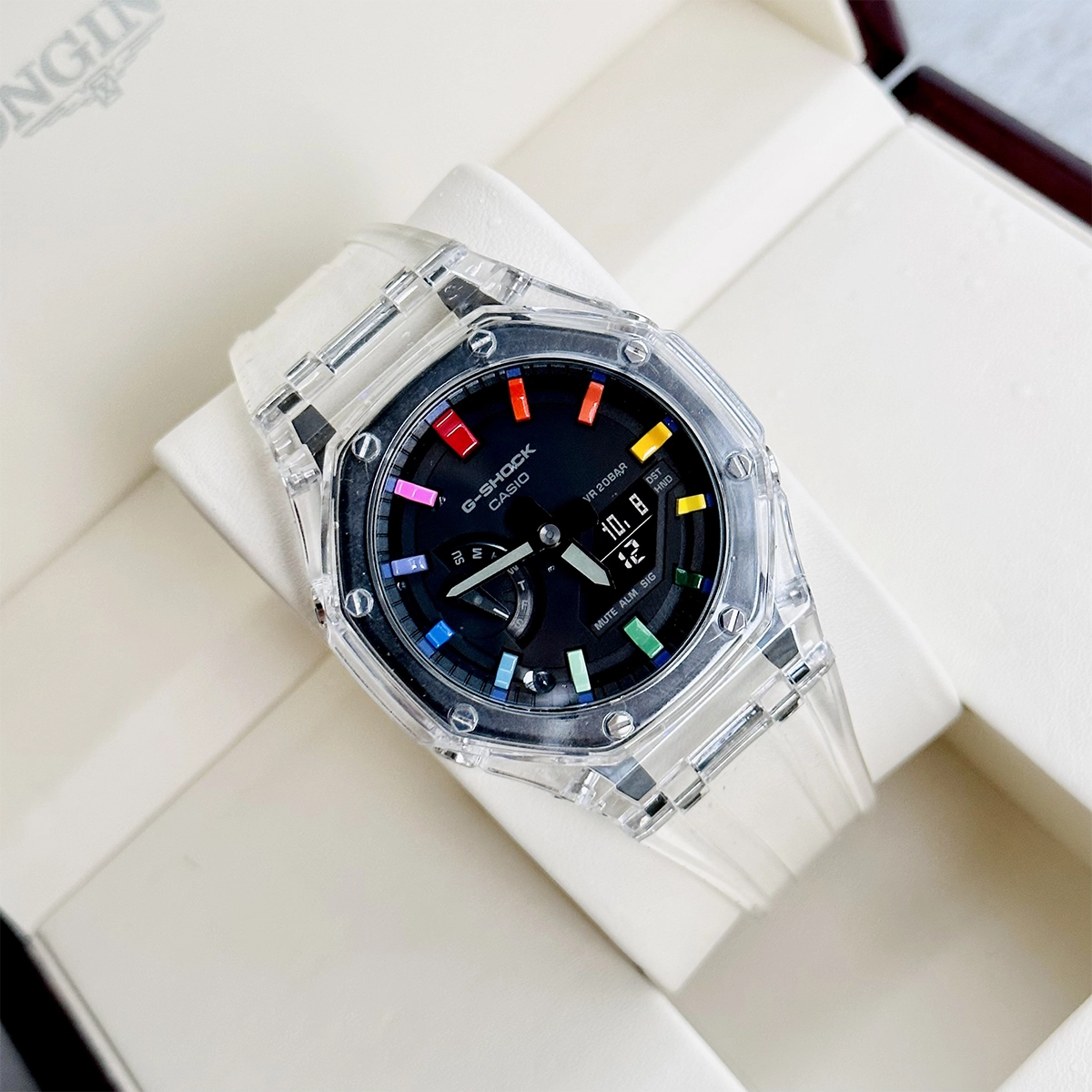 ساعت اسپرت سفید مدل G-SHOCK