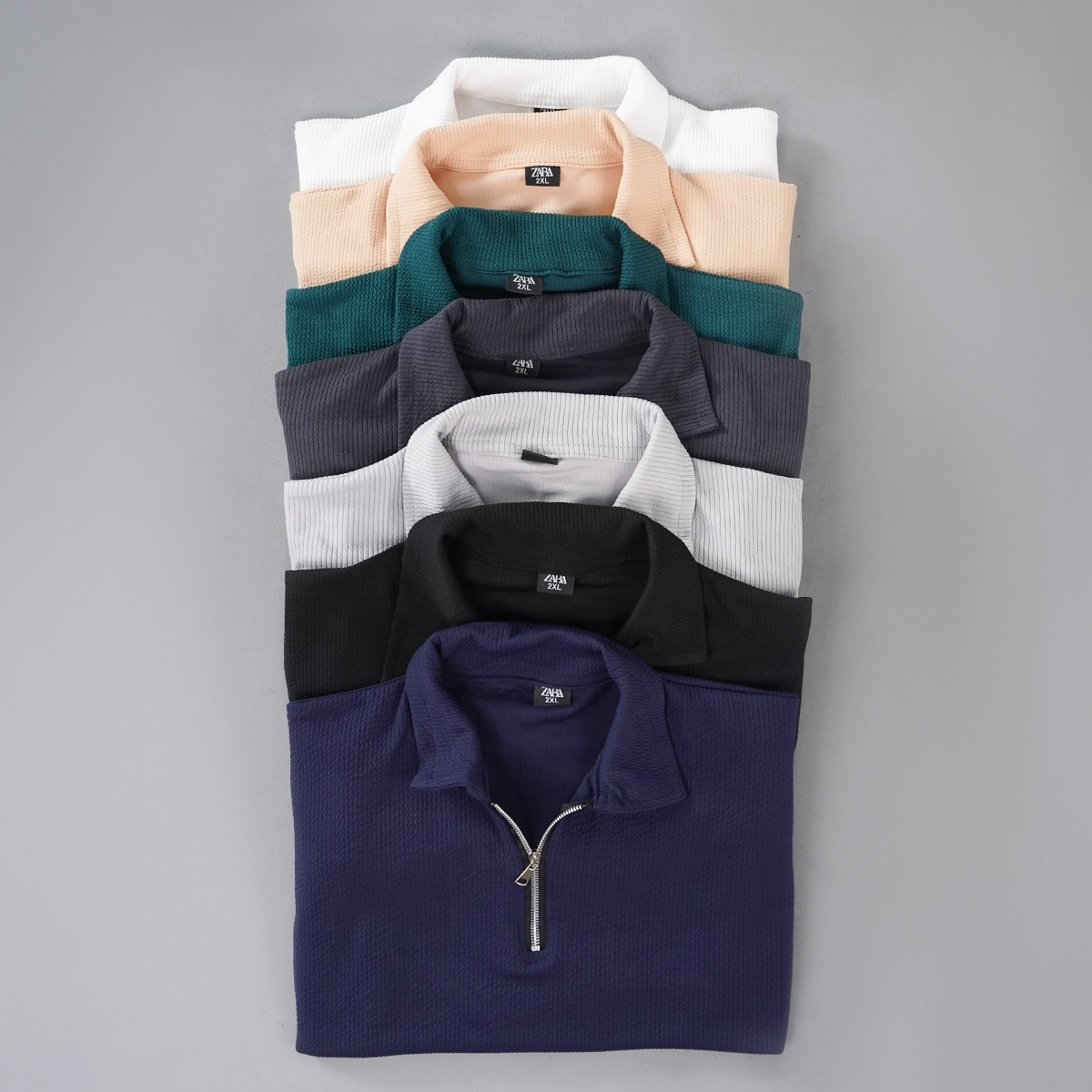 بلوز مردانه نیم زیپ آستین بلند کرم مدل FARBOD