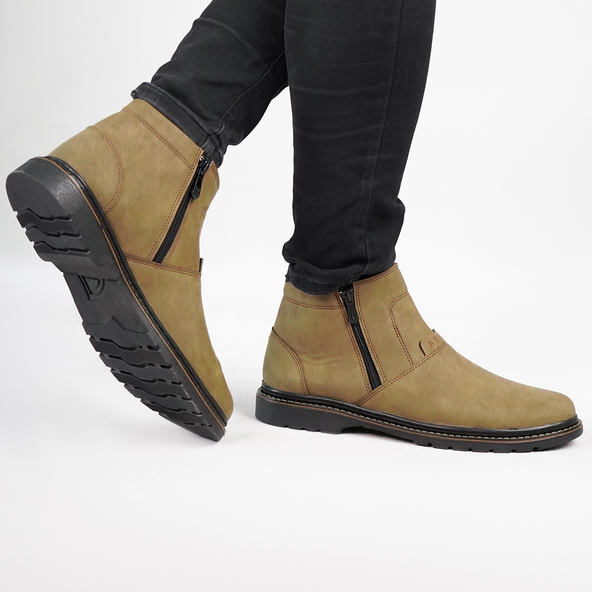 نیم بوت خاکی مردانه مدل Farzam