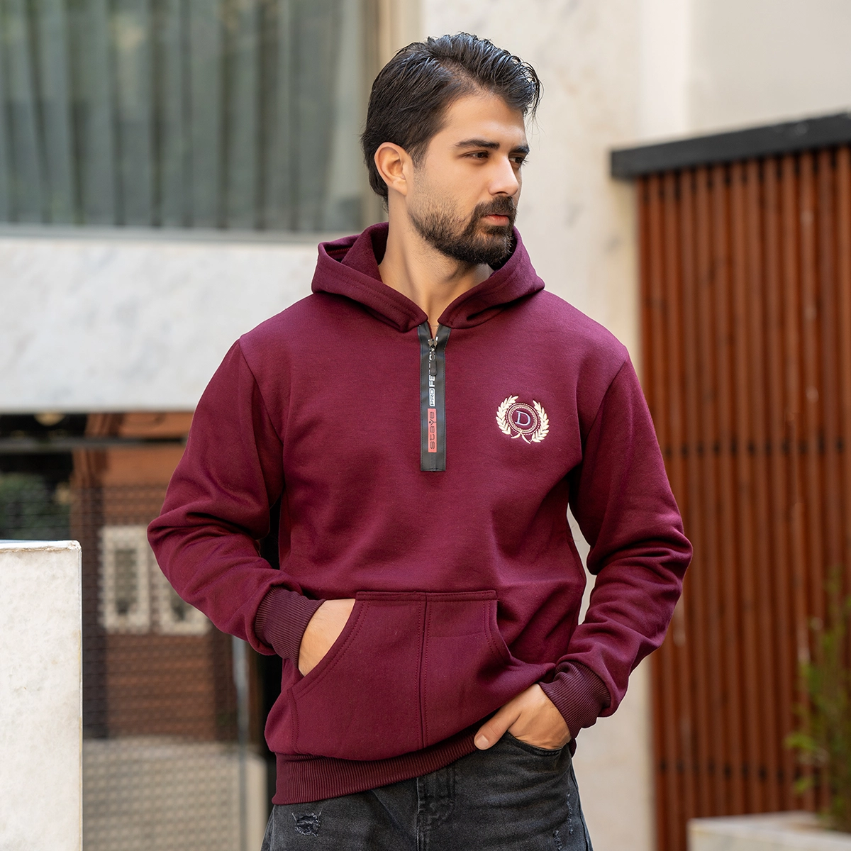 هودی مردانه طرح D زرشکی مدل Parham