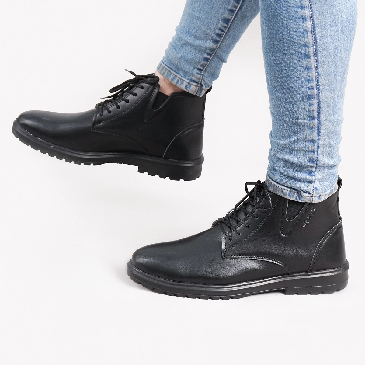 نیم بوت مردانه مشکی مدل GEOX