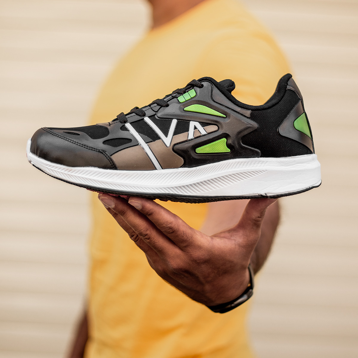 کفش ورزشی Nike مردانه مشکی سبز مدل Cobi