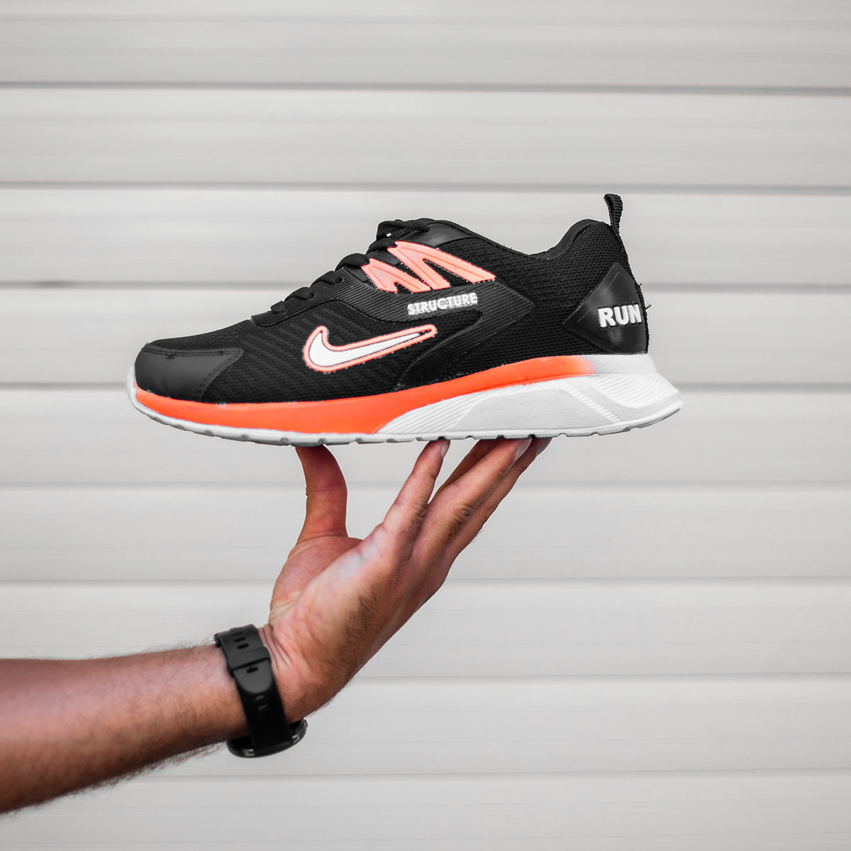 کفش ورزشی Nike Structure مردانه مشکی نارنجی مدلZomit