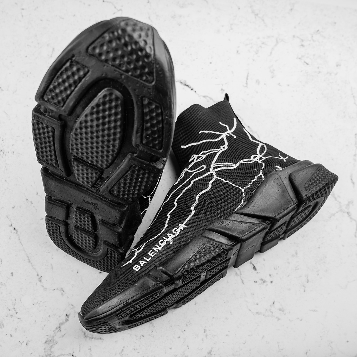 کفش ورزشی Balenciagaمردانه مشکی مدلAgras